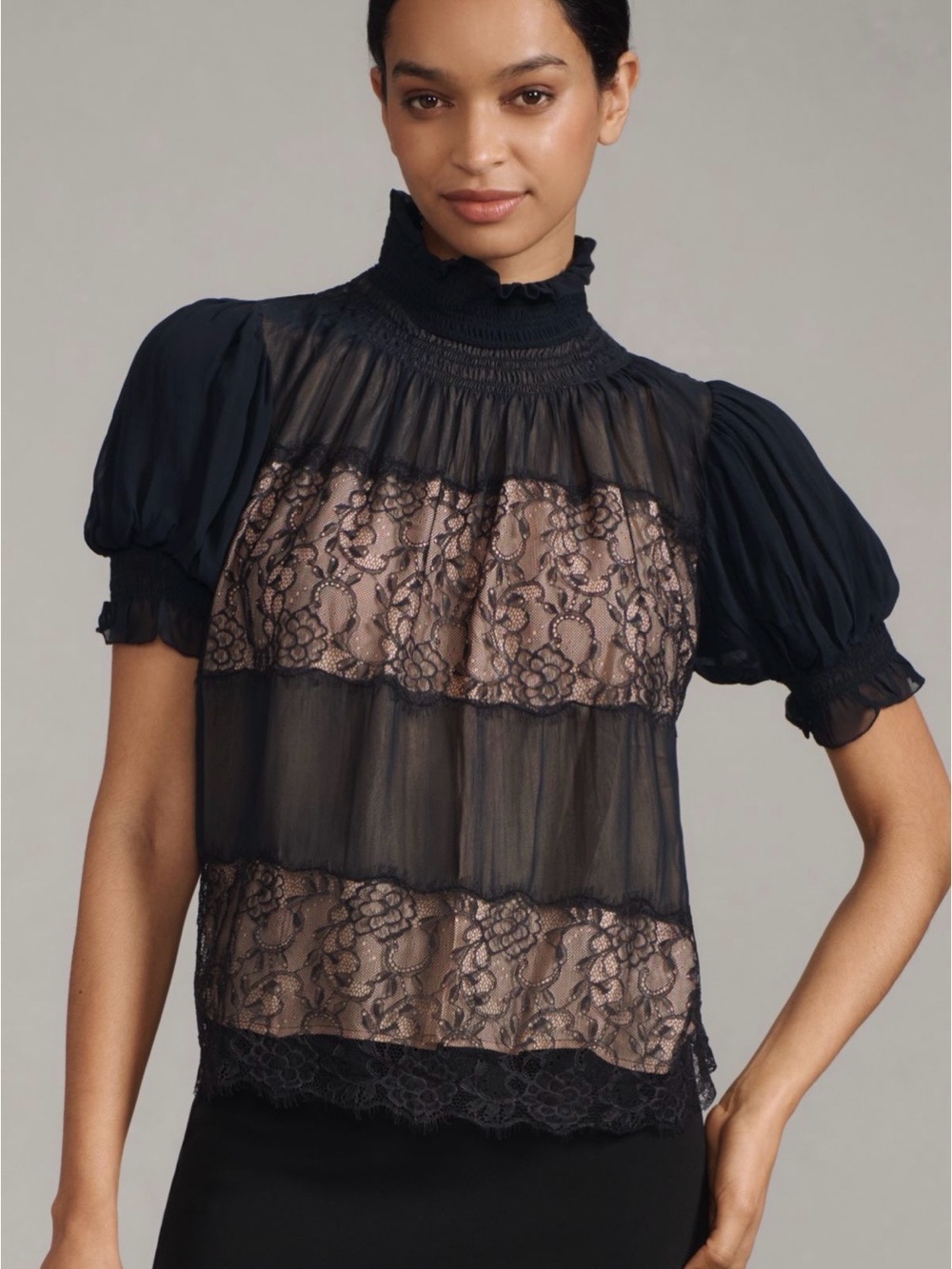ANTHROPOLOGIE High Neck Lace Swing Blouse puff sleeve size Medium EUC